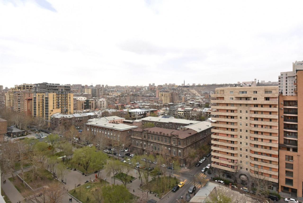 Rent Inn Yerevan On Buzand Street Exteriér fotografie
