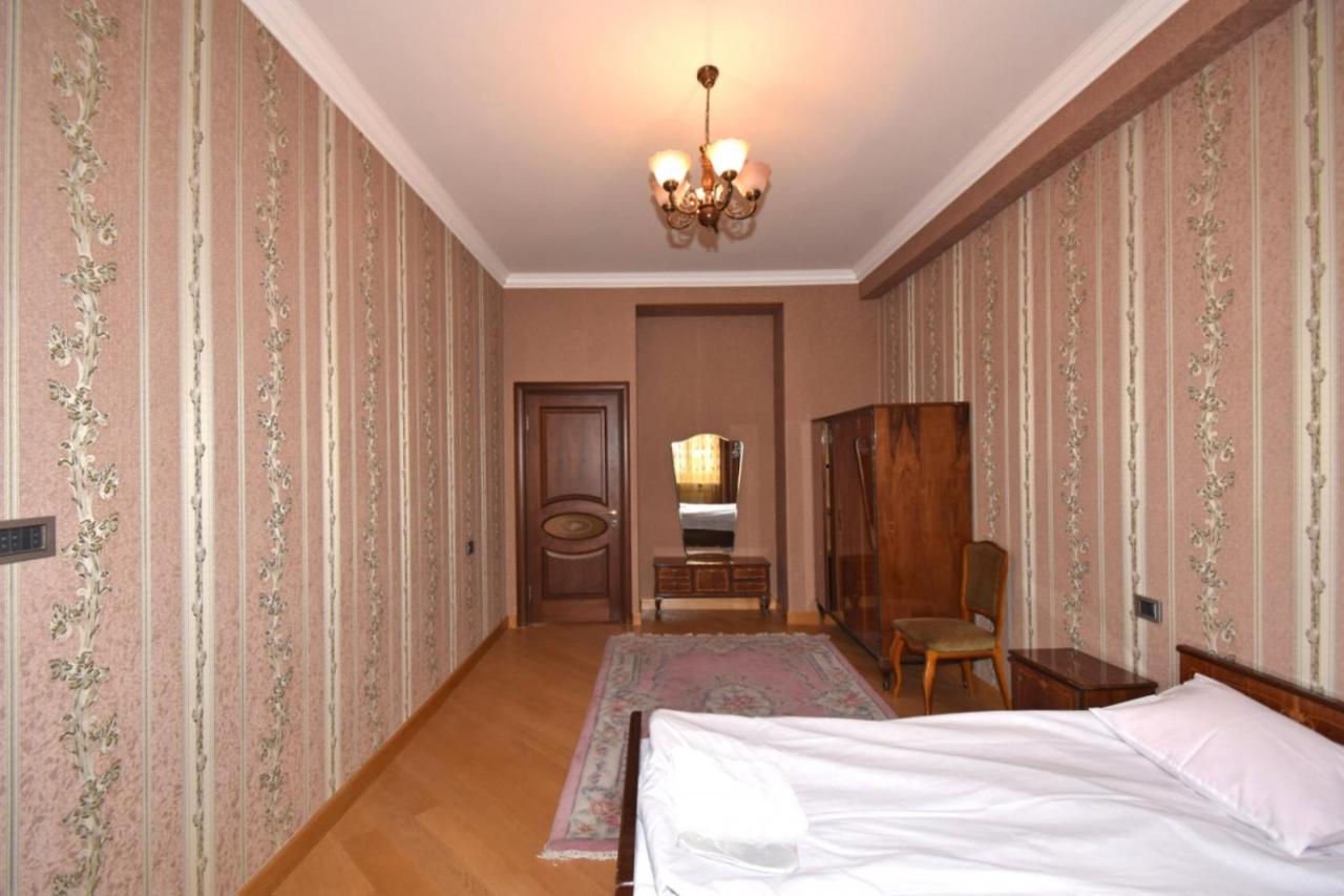 Rent Inn Yerevan On Buzand Street Exteriér fotografie