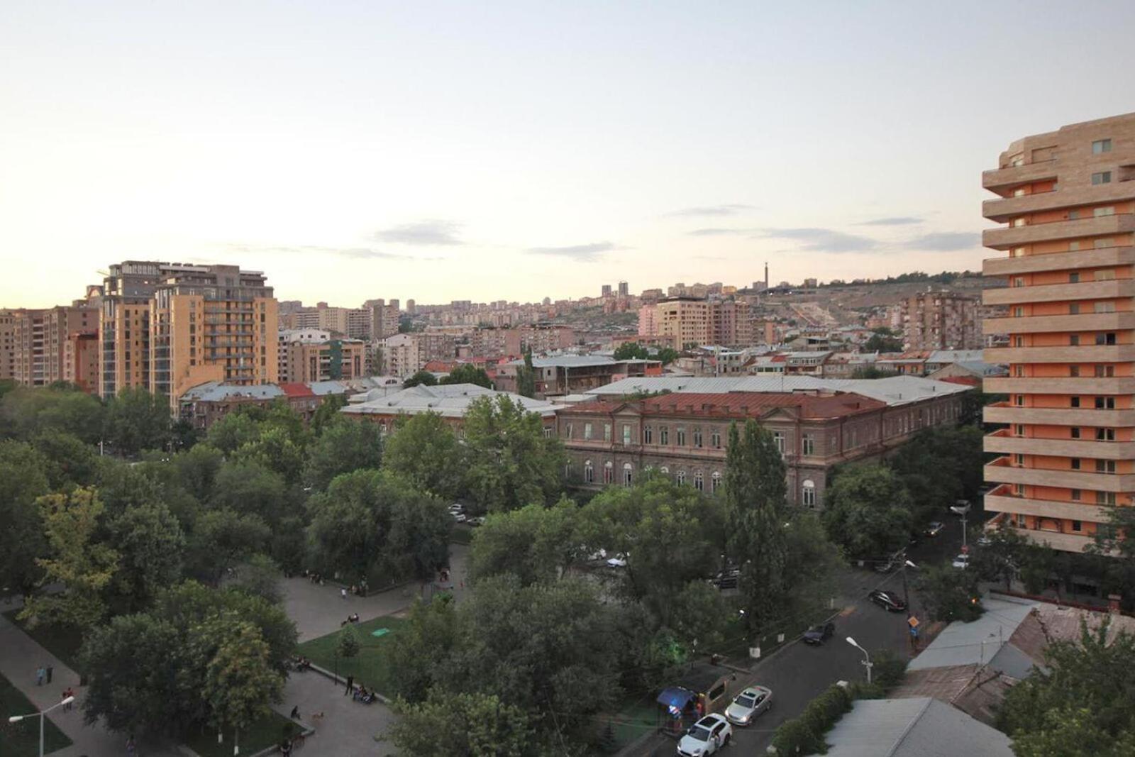 Rent Inn Yerevan On Buzand Street Exteriér fotografie