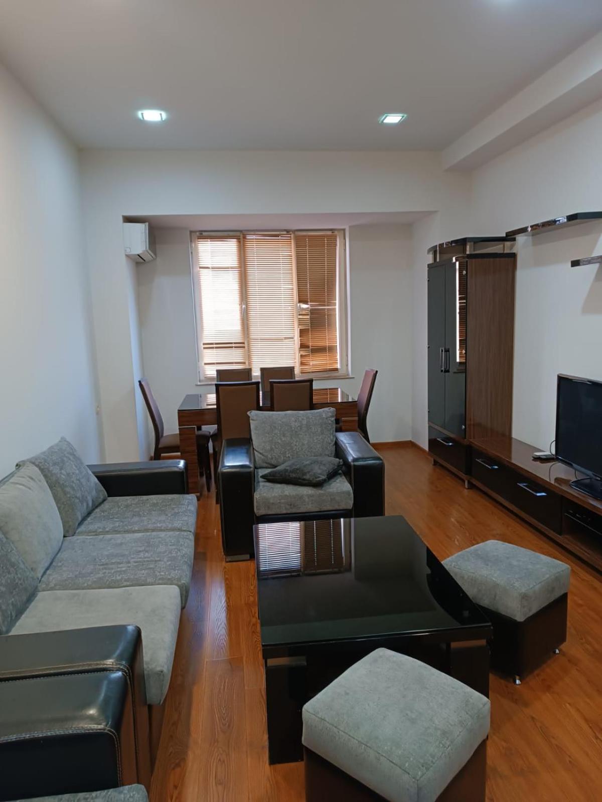 Rent Inn Yerevan On Buzand Street Exteriér fotografie