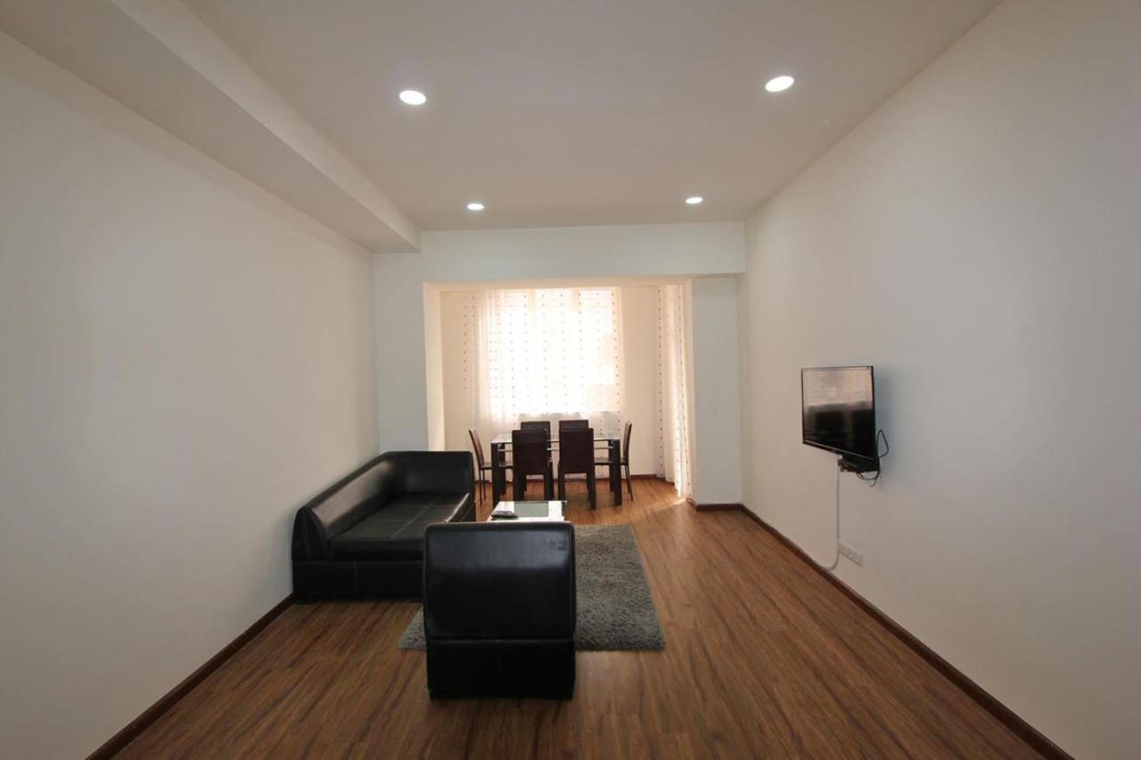 Rent Inn Yerevan On Buzand Street Exteriér fotografie